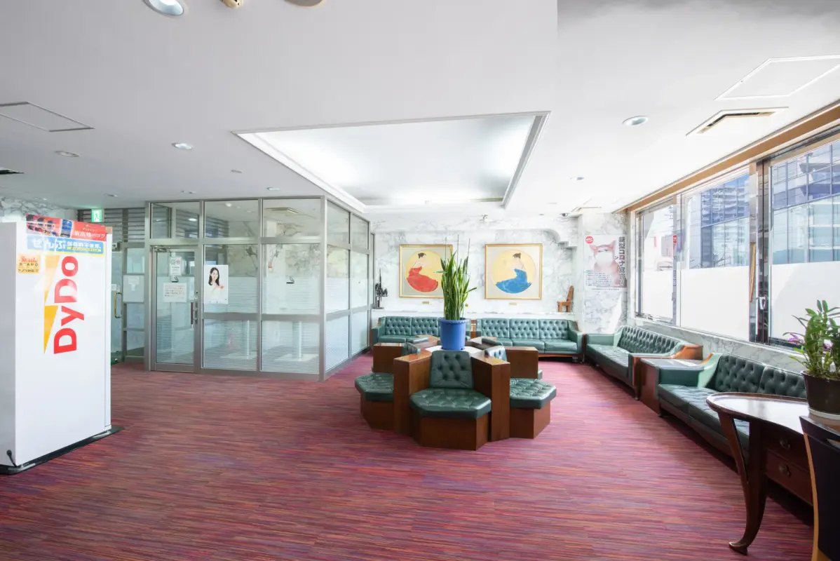 アルバートホテル秋田のフロント・ロビー